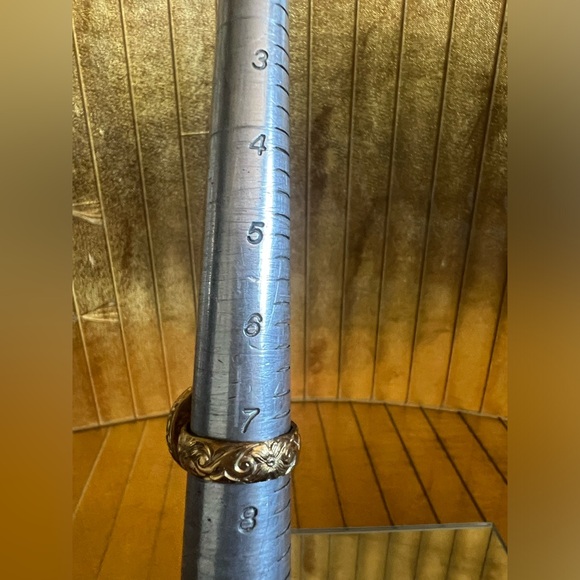 Vtg Italian antique women’s button ring signet ring Venice, Italy - Picture 2 of 15